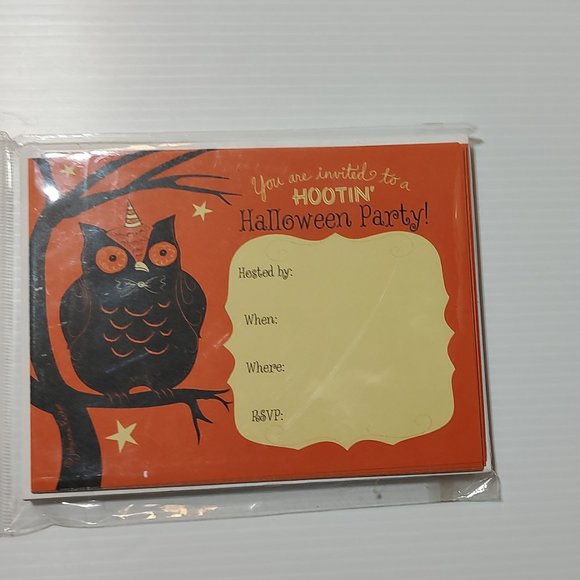 Johanna Parker Halloween Hootin Owl Invitations - Package of 10 - Picture 2 of 3